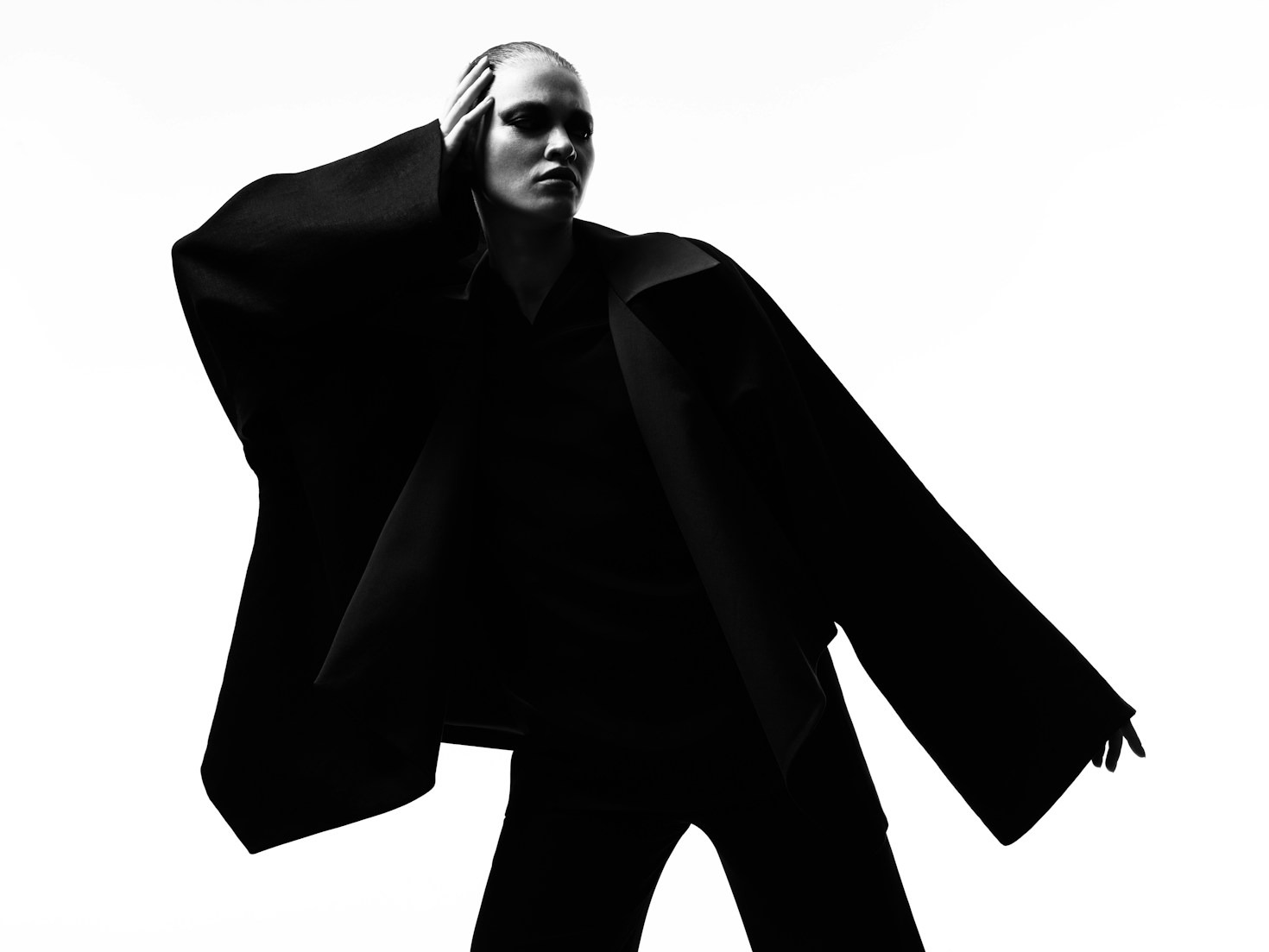 10 Must-Have Accessories for Every Wardrobe